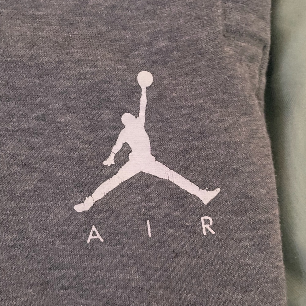 Jordan sweatpants lightly worn but still in good condition